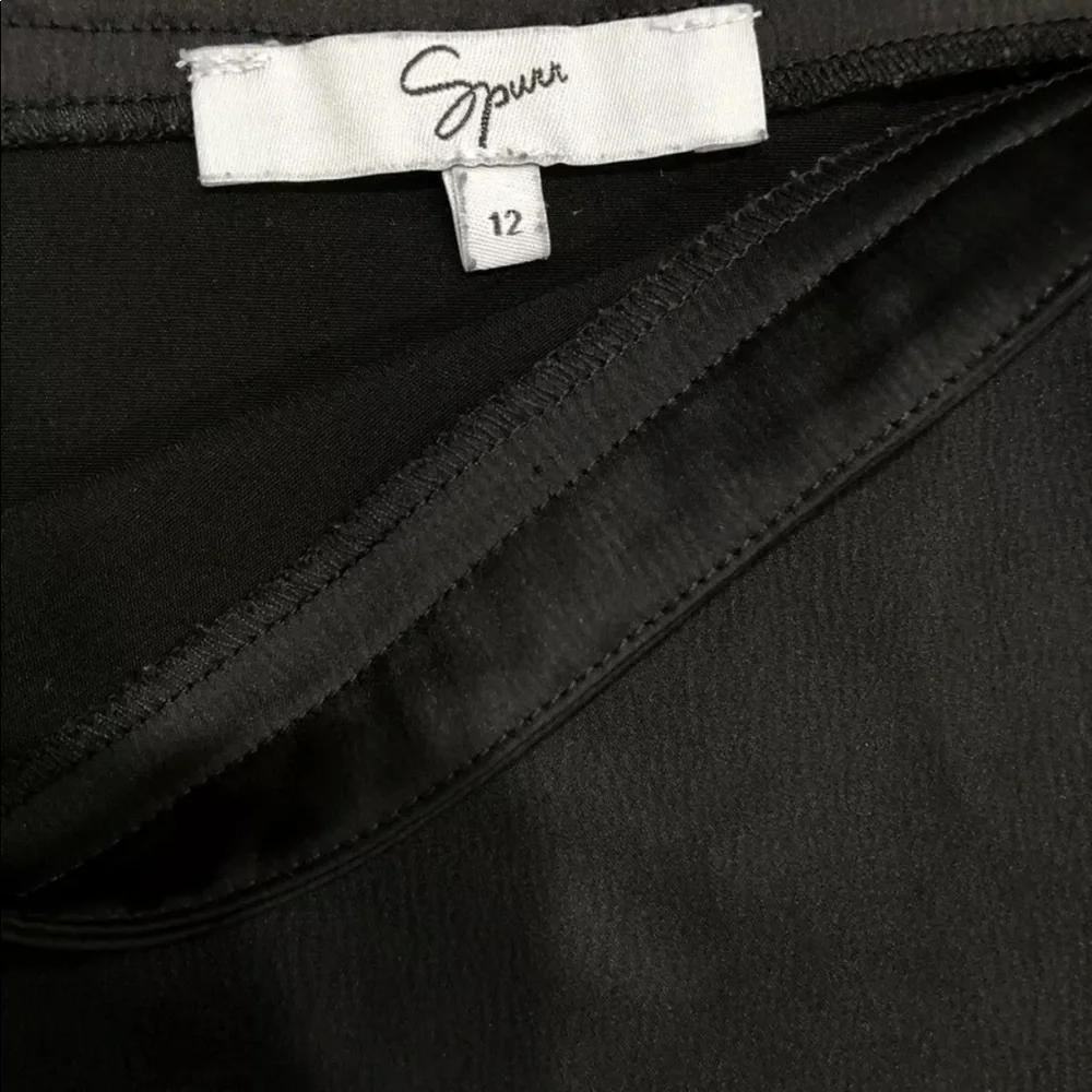 Spurr A Line Black Skirt, Size 12. In great used condition. - Picture 4 of 4